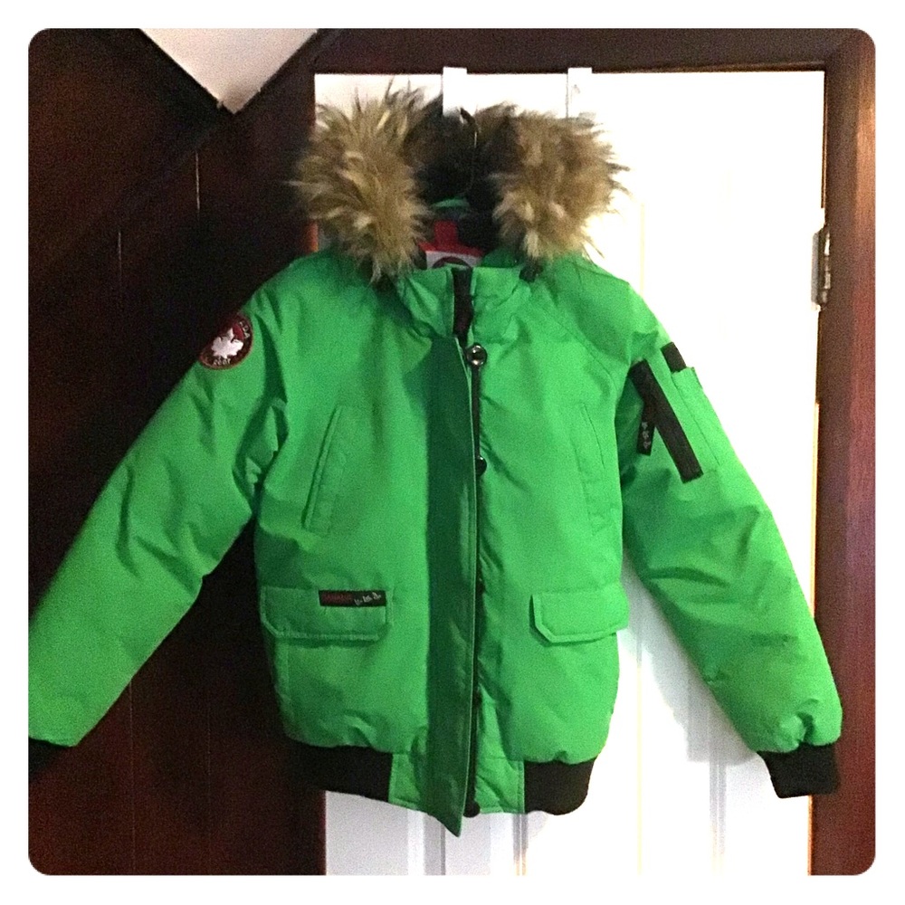 Bomber fur collar Canada weathergear